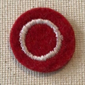 10/$10 - Vintage Red Circle 🔴 Patches